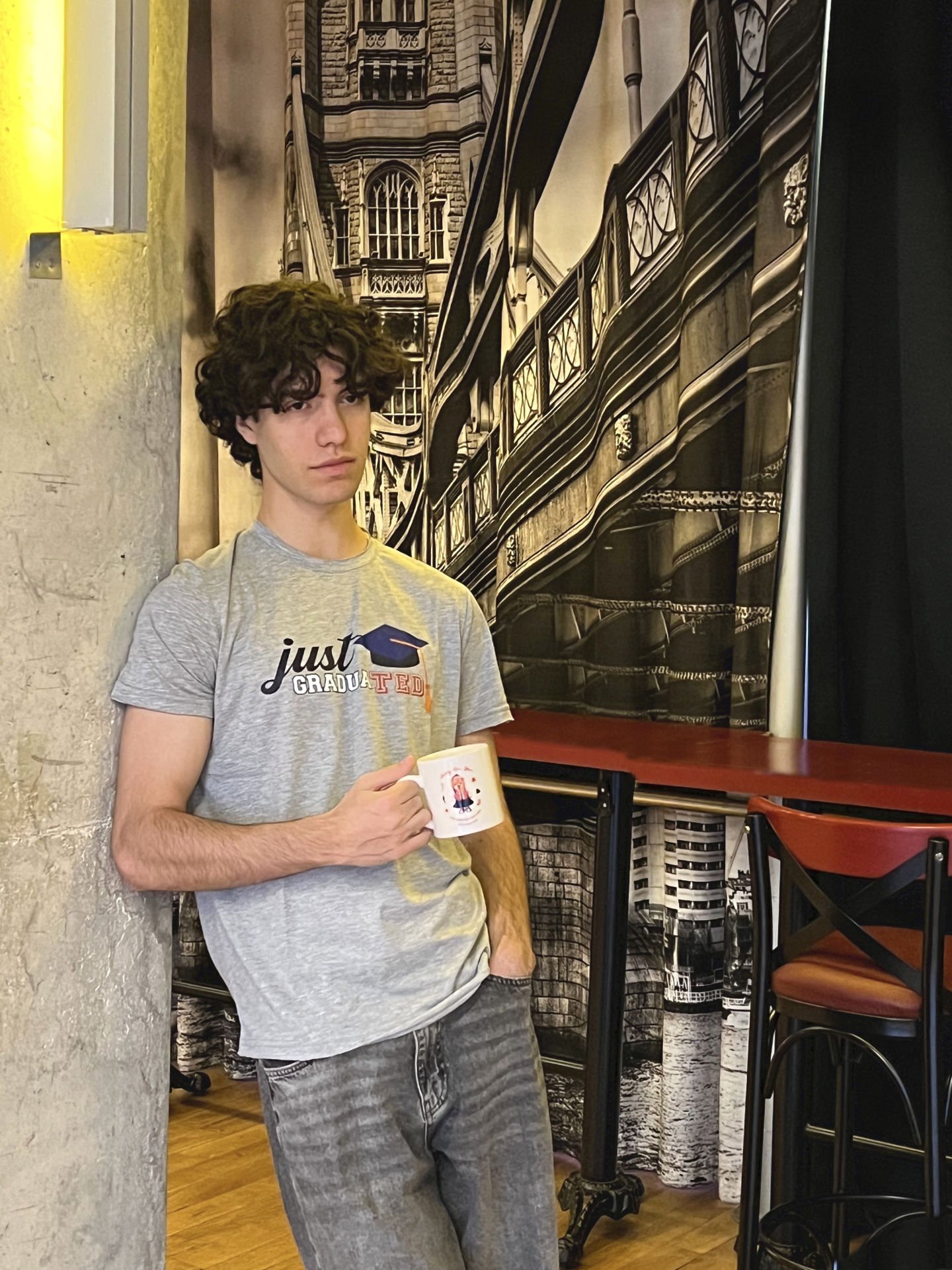 JUST GRADUATED 0 YAKA GRİ T-SHIRT